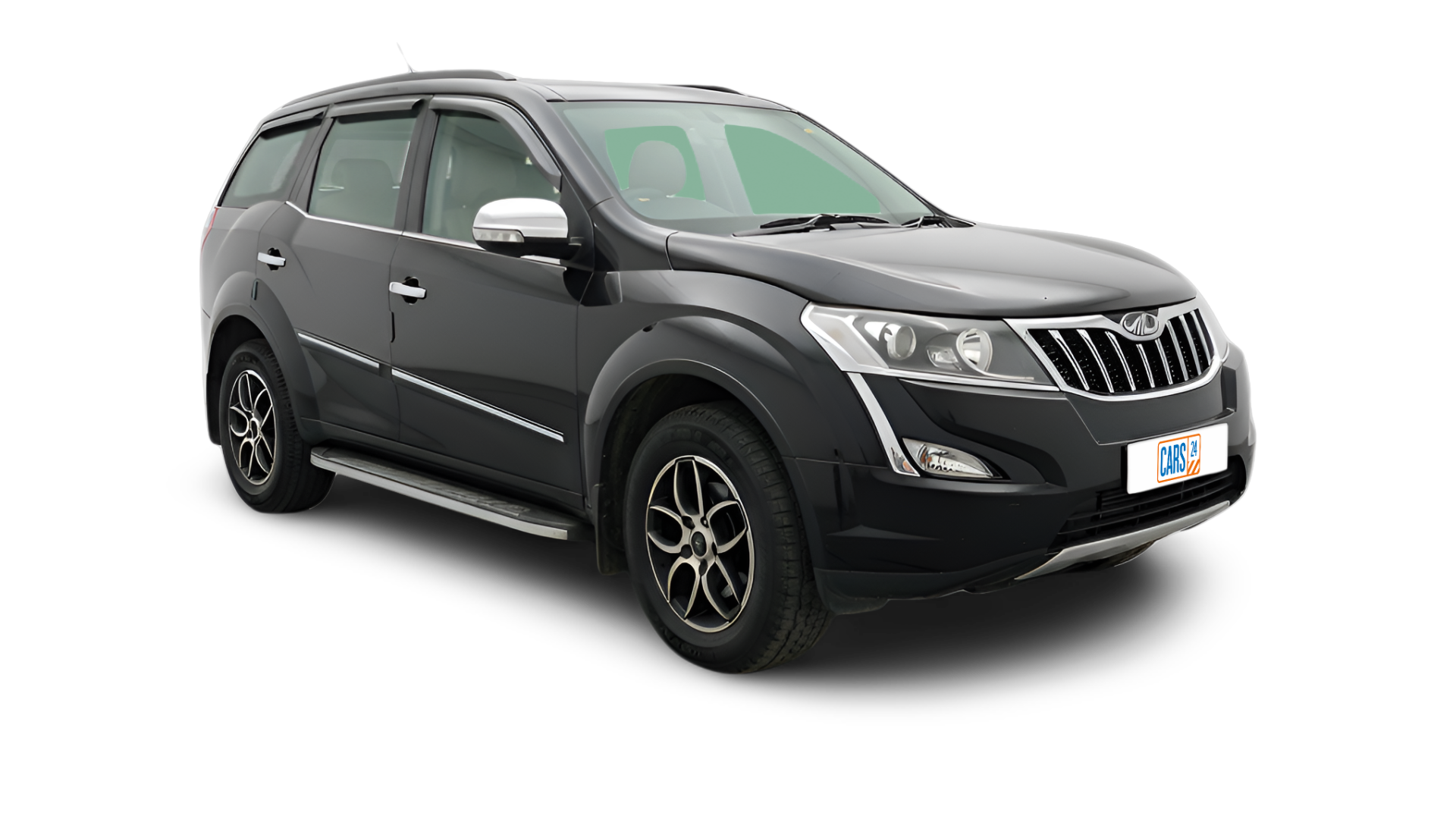 Mahindra XUV500-img